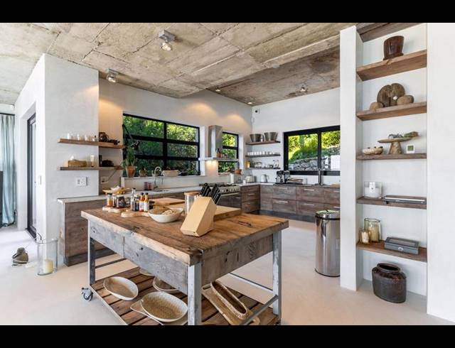 5 BEDROOM PROPERTY TO RENT IN LLANDUDNO